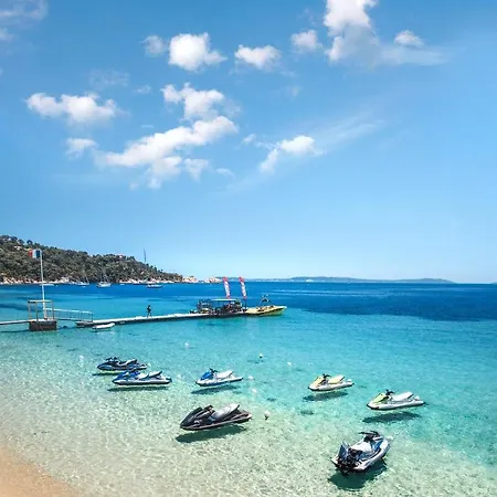 Le St Le Lavandou